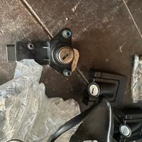 Chiave originale BMW con relativi accessori