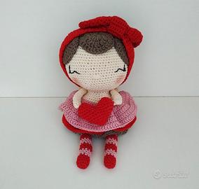 Bambola Amigurumi Pupazzo Fatta a Mano Uncinetto