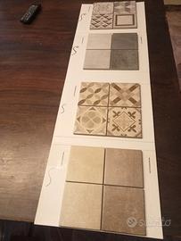 campionatura di piastrelle decorate 