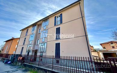 QUADRILOCALE CON TERRAZZINO, BOX E CANTINA