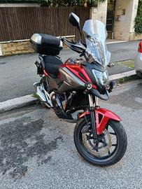 Honda nc 750 x