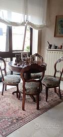 Tavolo rotondo fine '800 con 4 sedie