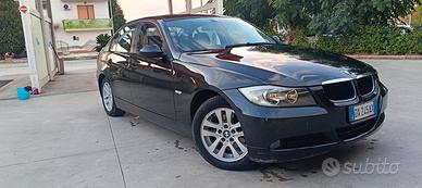 BMW 318 d 