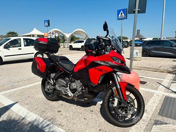Ducati Multistrada V2S Travel con Top Case 2026
