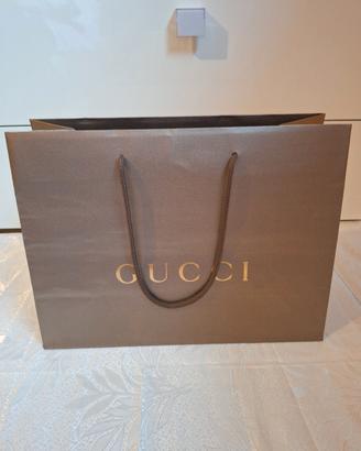 Busta Gucci