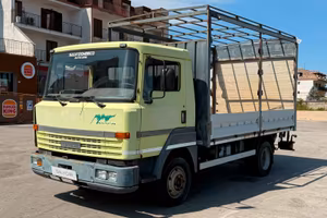 Nissan atelon cassone e pedana k mt 4