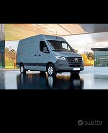 Mercedes sprinter 27000 km come nuovo