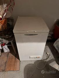 Congelatore a pozzetto Hoover HCC 90 – 90 litri