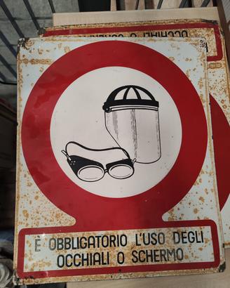 cartello sicurezza vintage 