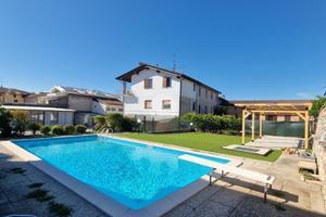 3 LOCALI A LONATO DEL GARDA