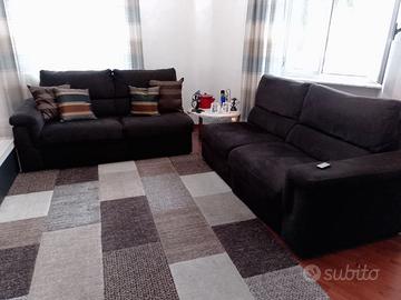 divano letto e divano con poltrona reclinabile