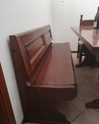 tavolo in rovere e 4 sedie e 2 sgabelli in paglia 