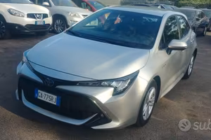 TOYOTA COROLLA HBRID 98cv NEO PATENTATI APPLE CAR 