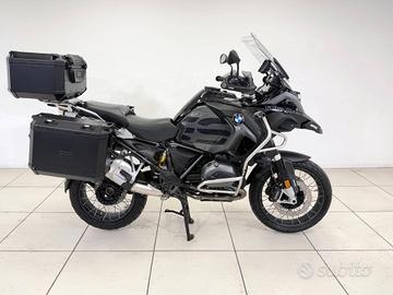 BMW R 1200 GS Adventure Triple Black