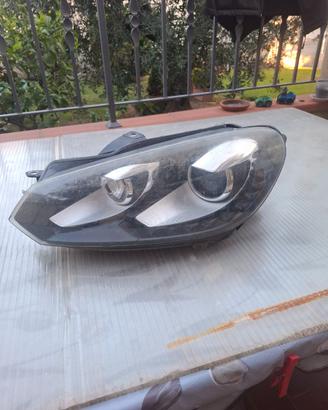 Faro anteriore sinistro bi xeno golf 6
