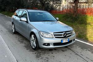 Mercedes C220 Avantgarde sw 170 cv PERFETTA