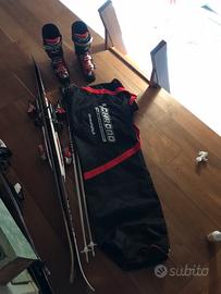 Completo da sci formato da: