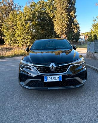 Renault arkana full hybrid
