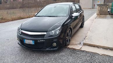 Opel Astra h 