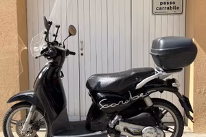Aprilia Scarabeo 50 4T – 2008 – 19.800km – Nero