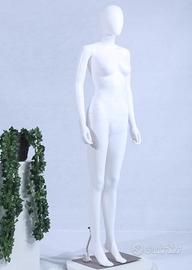Manichino bianco opaco con piastra metallica