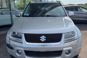 SUZUKI Grand Vitara 1.9 DDiS 5 porte Executive