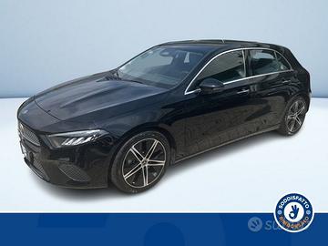 Mercedes-Benz Classe A 180d AutomaticProgress...