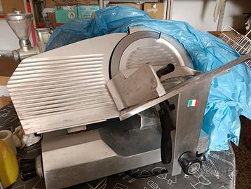 affettatrice da banco