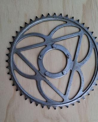 Bici epoca vintage. Corona acciaio 48 denti
