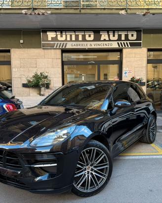 Porsche Macan 2.0 T 245cv no superbollo