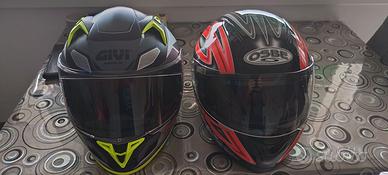Caschi moto