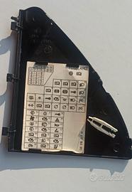 Coperchio vano fusibili Golf 4