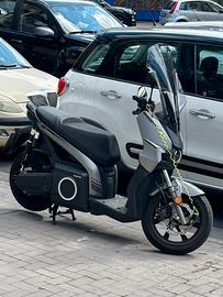 Silence s01+anno 2023 unico proprietario