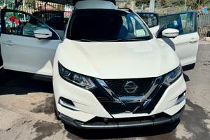 Nissan Qashqai 1.5 full optional