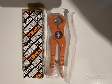 Pinza tagliatubo plastico beta