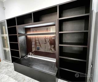 Parete attrezzata da 3 metri vano tv illuminato