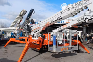 Piattaforma aerea ragno EasyLift R420