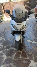 Piaggio X9