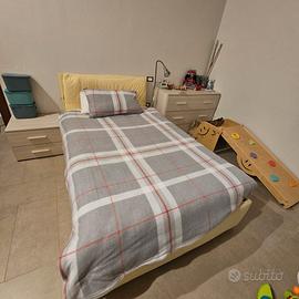 LETTO UNA PIAZZA E MEZZA CON CONTENITORE