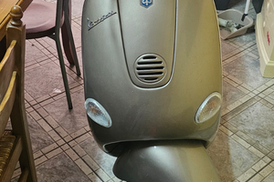 Vespa messa tutta a nuovo