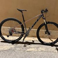 Bici mtb BH spike 29