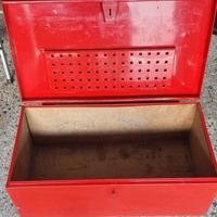 contenitore utensili