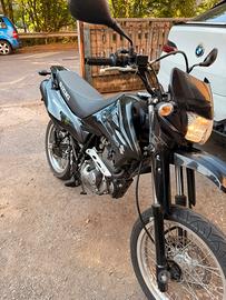 Suzuki DR 125 del 2016