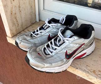Nike Initiator 394055-001 – Taglia 42