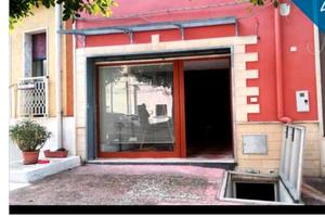 Locale di circa 70 mq con deposito e terrazzo