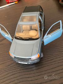 Modellino Bburago Land Rover Freelander 3 Porte