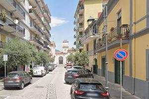 Locale deposito in centro