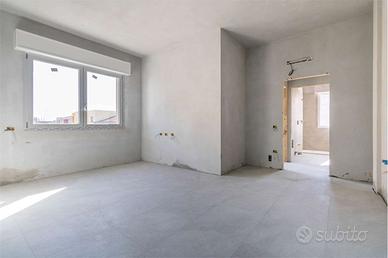 Trilocale ultimo piano ristrutturato