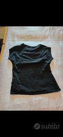 maglietta nera