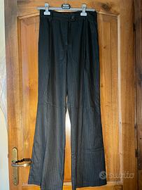 Pantaloni MOTIVI eleganti neri com profili rame